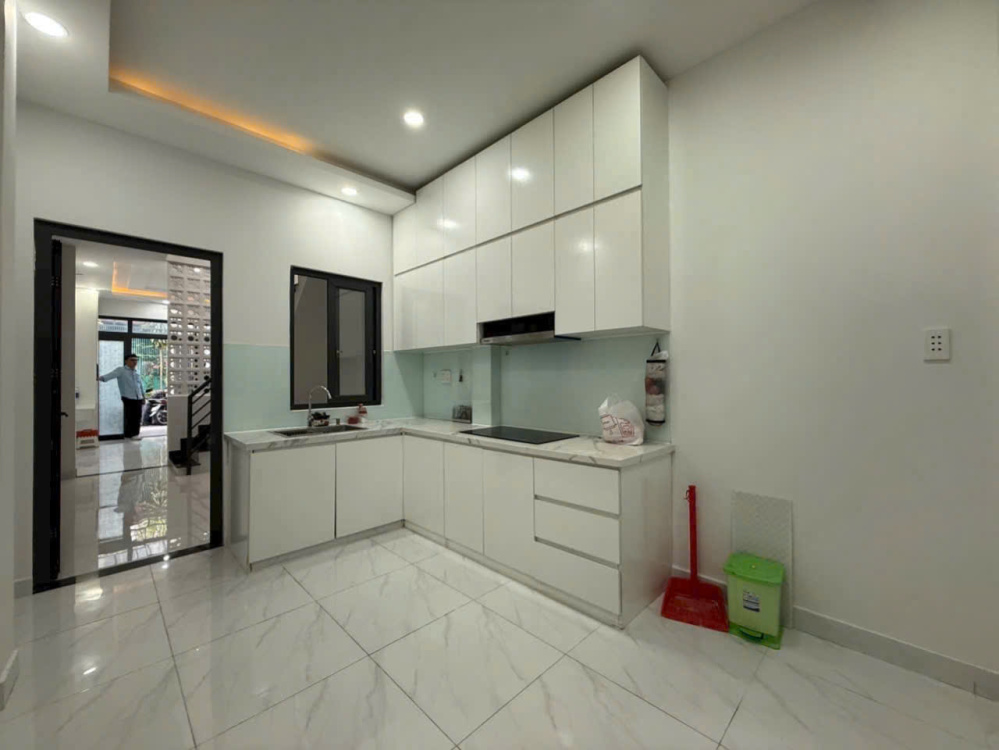 [ TÂN BÌNH ] Lạc Long Quân - SIÊU PHẨM NHÀ MỚI 2 TẦNG HXH THÔNG 1 SẸC LẠC LONG QUÂN - TÂN BÌNH CHỈ NHỈNH 100 TR/M2 - GIÁ TỐT CHỐT NGAY.