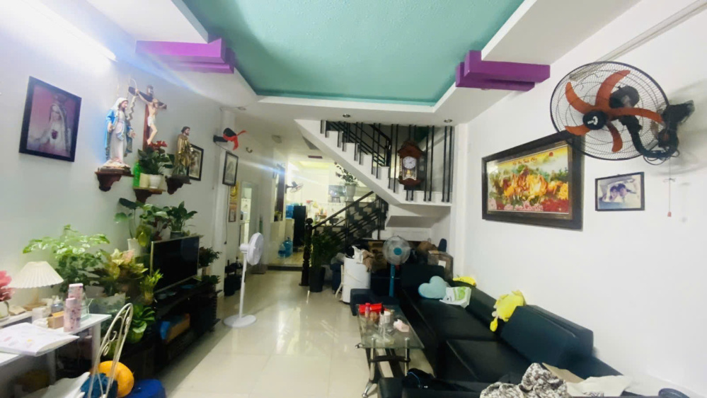 [ TÂN BÌNH ] Lạc Long Quân - DT: 3.8 x 13 - Giá 7 tỷ 5 TL - Hẻm xe hơi sạch đẹp, giáp Quận 10.