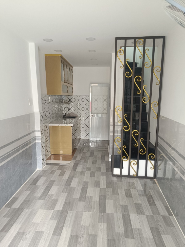 [ BÌNH TÂN ] Đường số 8 - NHÀ NHỎ TIỀN NẰM NGAY MẶT TIỀN CỰC VIP HIẾM - SÁT BÊN TÂN KỲ TÂN QUÝ QUẬN TÂN BÌNH VÀ TÂN PHÚ CHƯA TỚI 5P
