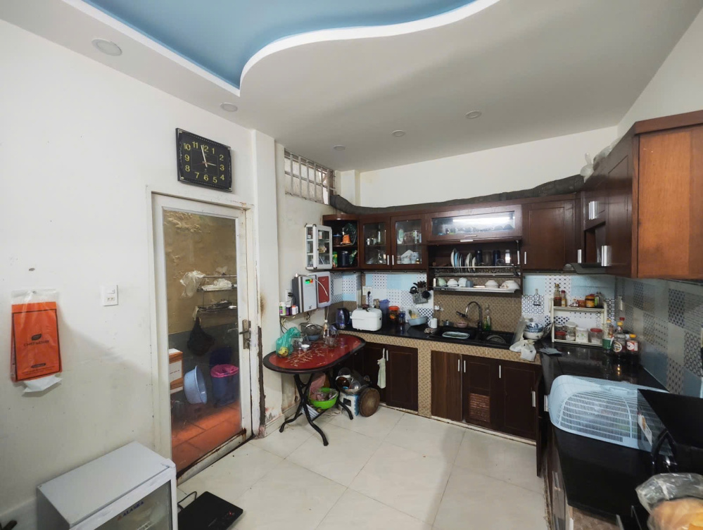 [ TÂN BÌNH ] CMT8 - HẺM XE HƠI LÝ THUYẾT – DÂN TRÍ CAO – 68M² – NGANG 5.2 (HIẾM) – 2 TẦNG 3PN ĐẦY ĐỦ CÔNG NĂNG