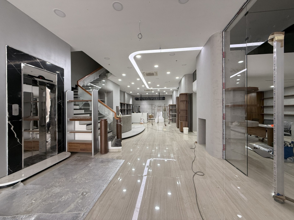 [ TÂN BÌNH ] Hoàng Văn Thụ - CĂN ĐÔI MẶT TIỀN – 306m² (9.8 x 29.6) Nở hậu 10.2M – 5 TẦNG