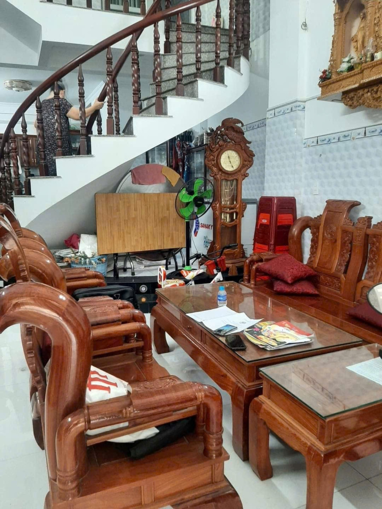 [ TÂN BÌNH ] Bành Văn Trân - Nhà 5 tầng đúc kiên cố. Tổng 6 phòng ngủ, có ban công, sân thượng.