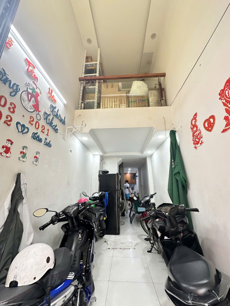[ TÂN BÌNH ] Thiên Phước - CHÍNH CHỦ - GIÁP QUẬN 10 - HẺM XE HƠI VF3 - GẦN MẶT TIỀN - 23M2 - 4 TẦNG - CÓ DÒNG TIỀN