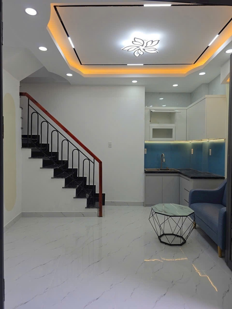 [ TÂN BÌNH ] Lạc Long Quân - NHÀ NGAY TRUNG TÂM TÂN BÌNH SÁT BÊN Q10, PHÚ NHUẬN ĐI ĐÂU CŨNG TIỆN