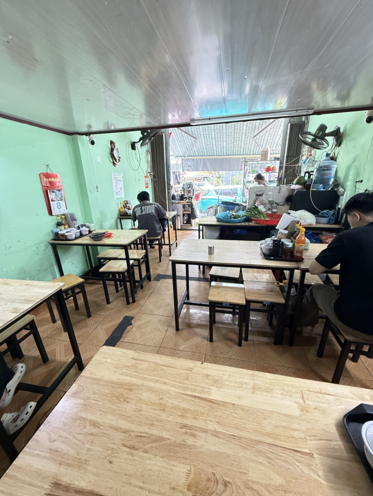 [ TÂN BÌNH ] Hoàng Hoa Thám - MTKD ĐỈNH CÓ VỈA HÈ NGAY NHÀ GA T3 SÂN BAY, GẦN 60M2(3.8x16M)