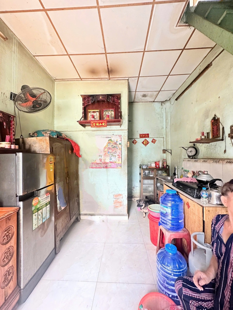 [ BÌNH TÂN ] Chiến Lược - HIẾM: NHỈNH 1 TỶ - HẺM 3M THÔNG - 17M2, 2 TẦNG CŨ TIỆN SỮA