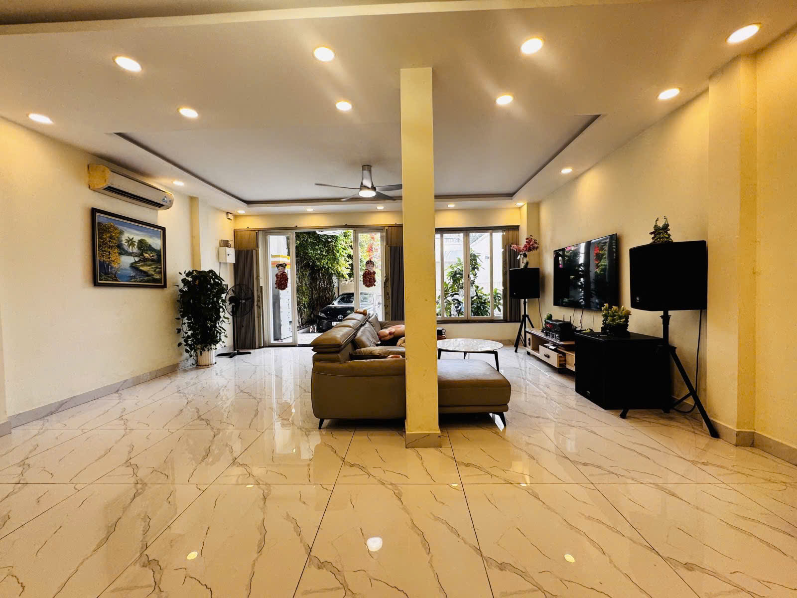 VIP MẶT TIỀN BÀU CÁT 2 - 192m2 ( 6.8x28m ) BIỆT THỰ 3 TẦNG - KHU KHÁCH SẠN, TOÀ NHÀ, BIỆT THỰ - CHỈ 36 TỶ TL.