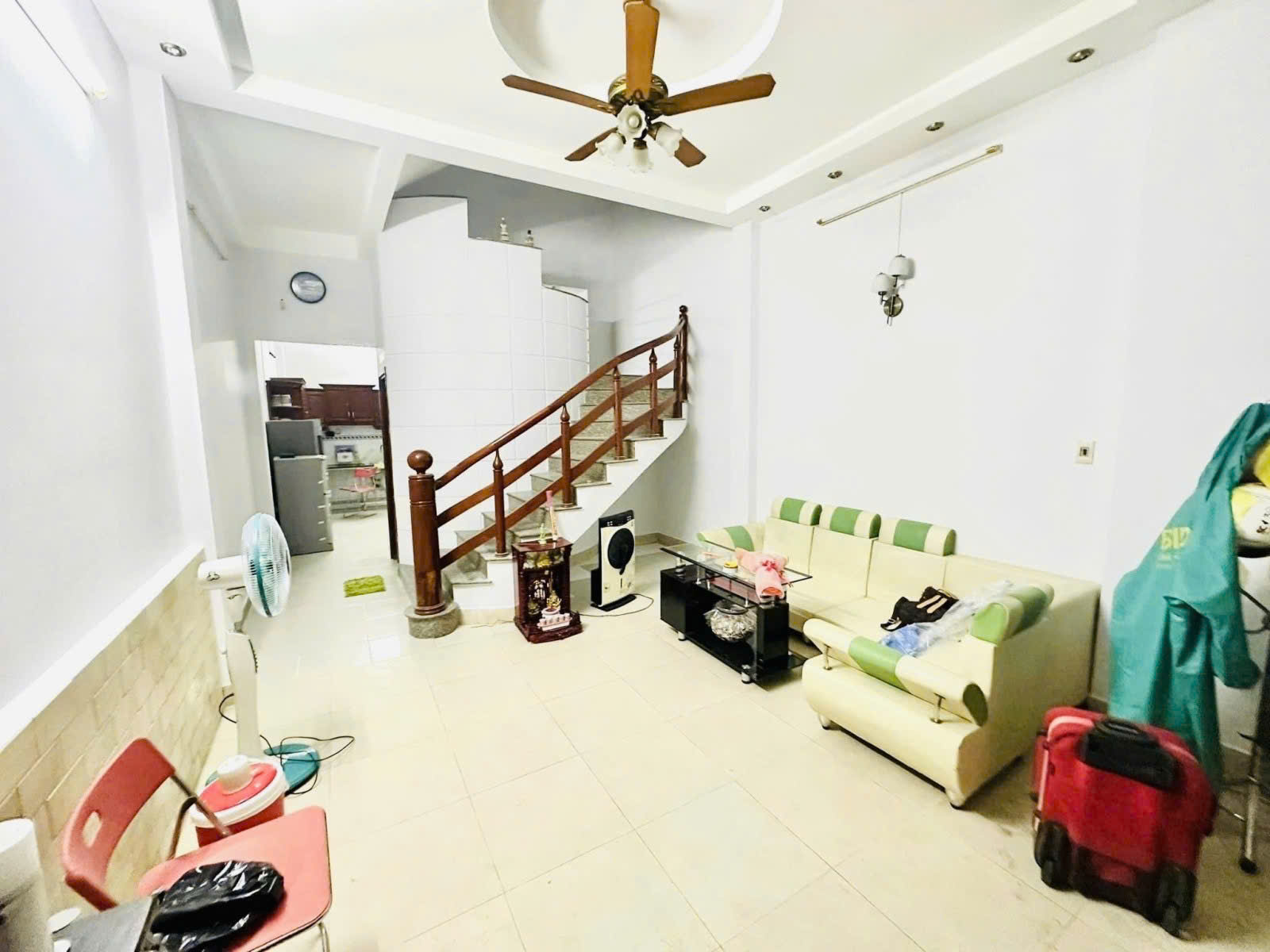 Ni Sư Huỳnh Liên, P10, Tân Bình. Diện tích công nhận đủ 48m2 (4.3 x 11.2). Giá 5.5 tỷ TL